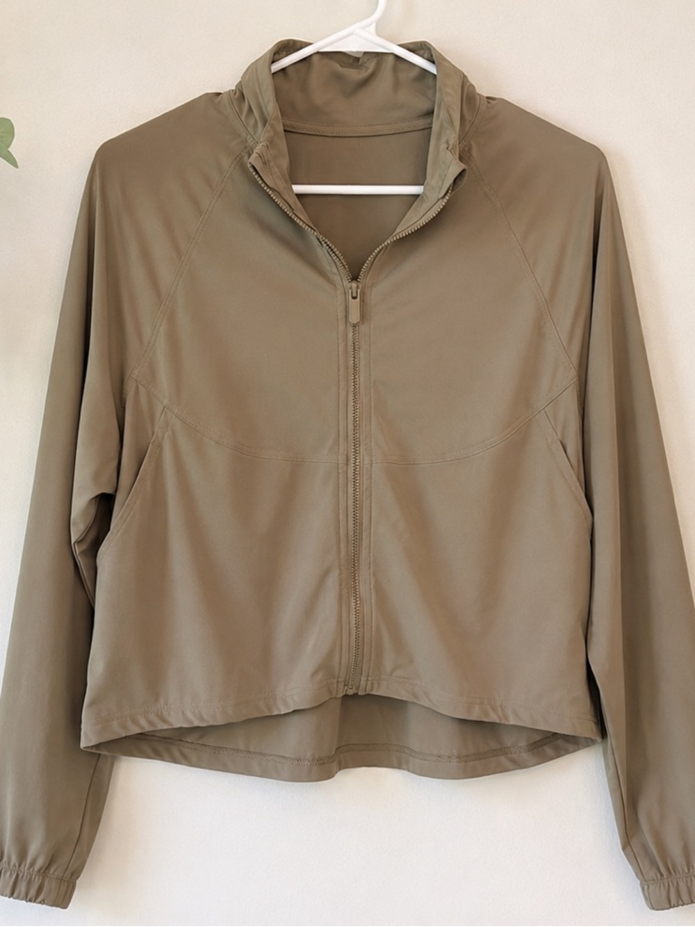 Taupe Cropped Lightweight Zip Front Jacket Women’s Oversized Fit - Picture 7 of 7